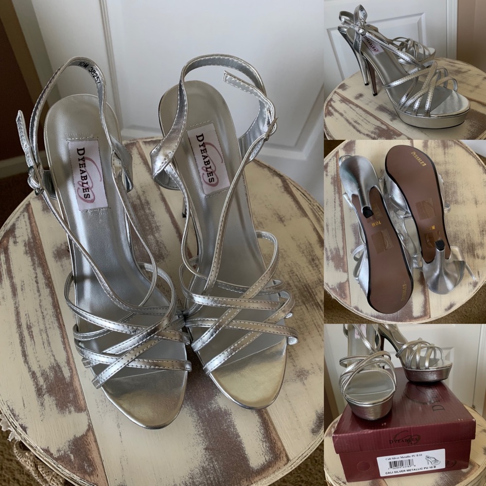 Dyeables Cali Silver Metallic Platform Pump - NWB